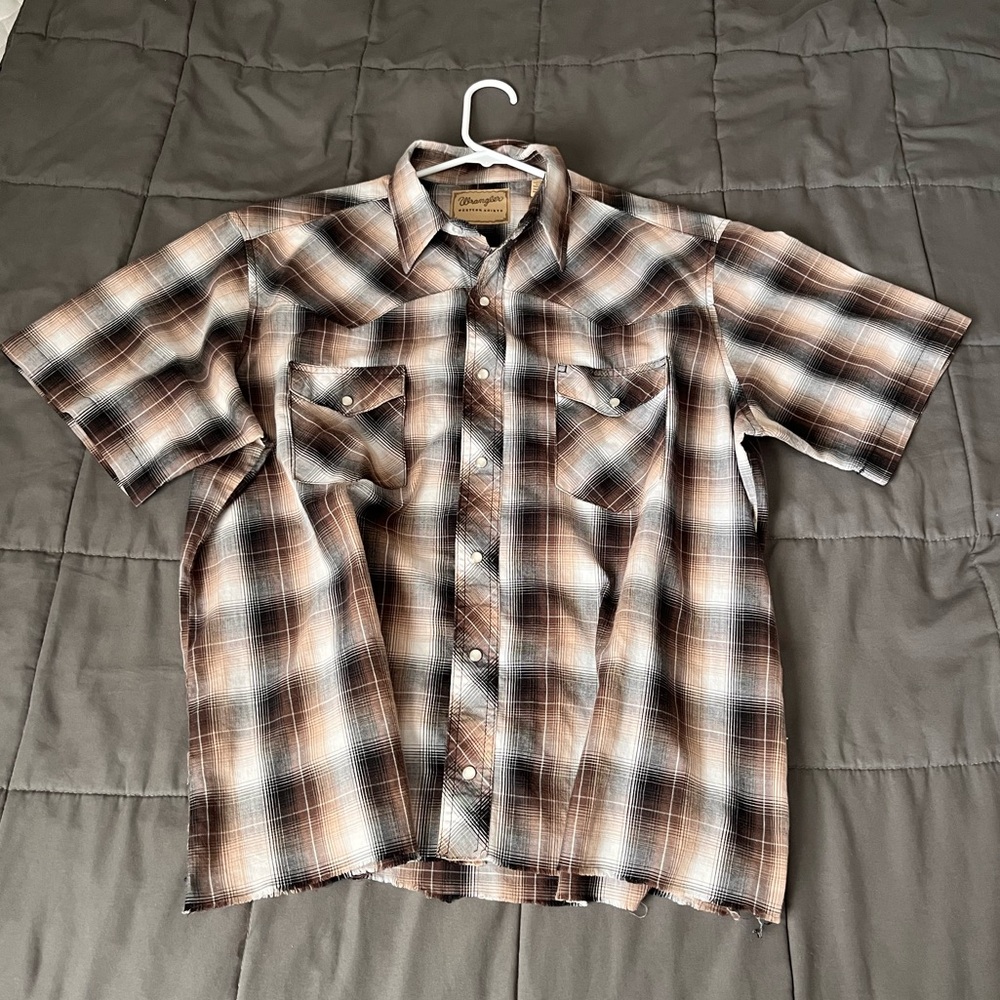 Brown and blackk button up